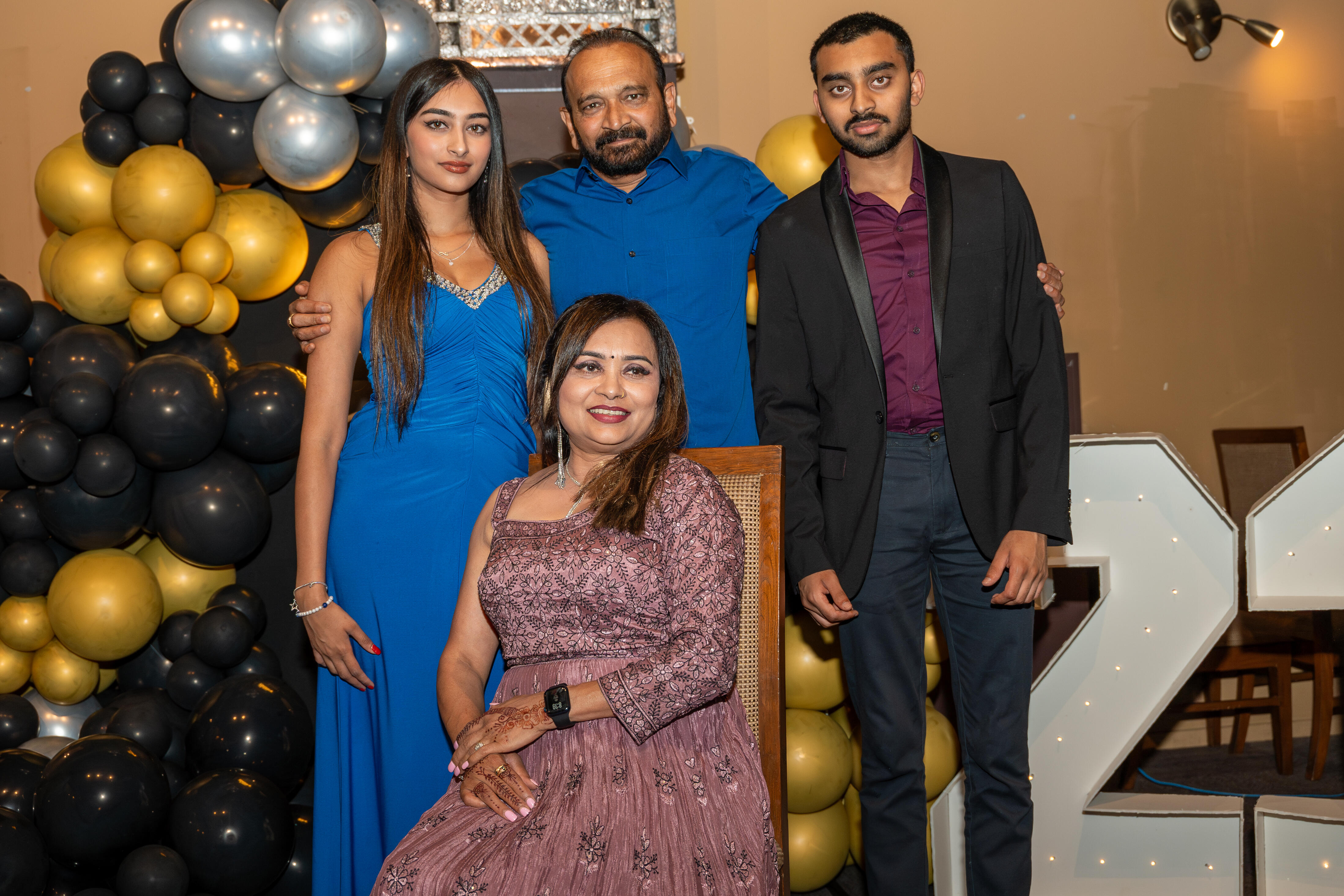 DEV'S 21ST BIRTHDAY photo 3